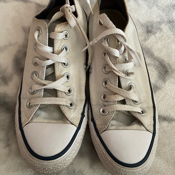 converse - Picture 4 of 6